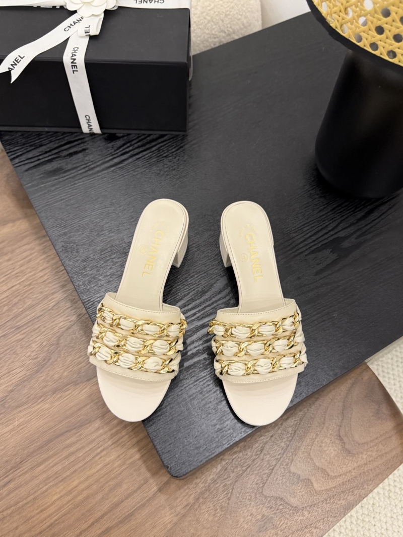 Ch**el slippers